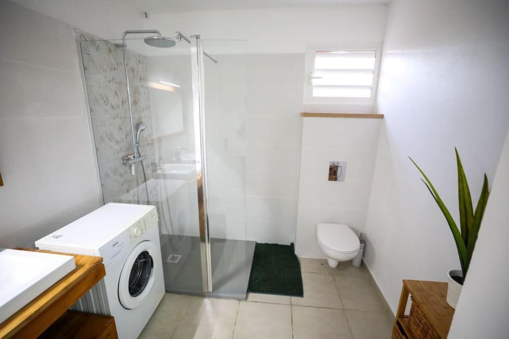 Belle Vue De Grande Anse Apartman Trois-Rivières Kültér fotó